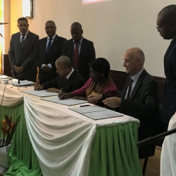 ASSINATURA DO ACORDO DE FINANCIAMENTO DO PROJETO “APOIO À GESTÃO DOS PARQUES NACIONAIS OBÔ DE SÃO TOMÉ (PNOST) E DO PRÍNCIPE (PNOP)”